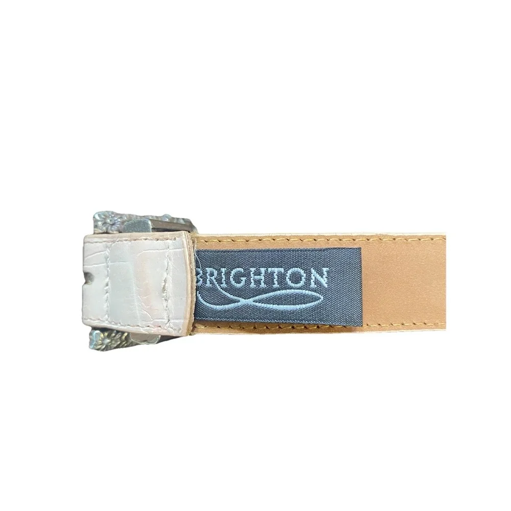 Brighton Pink Leather Vintage Belt With Silver Buckle Size ML/32 Western Girl